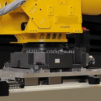 Универсальный робот R-2000iC/100P